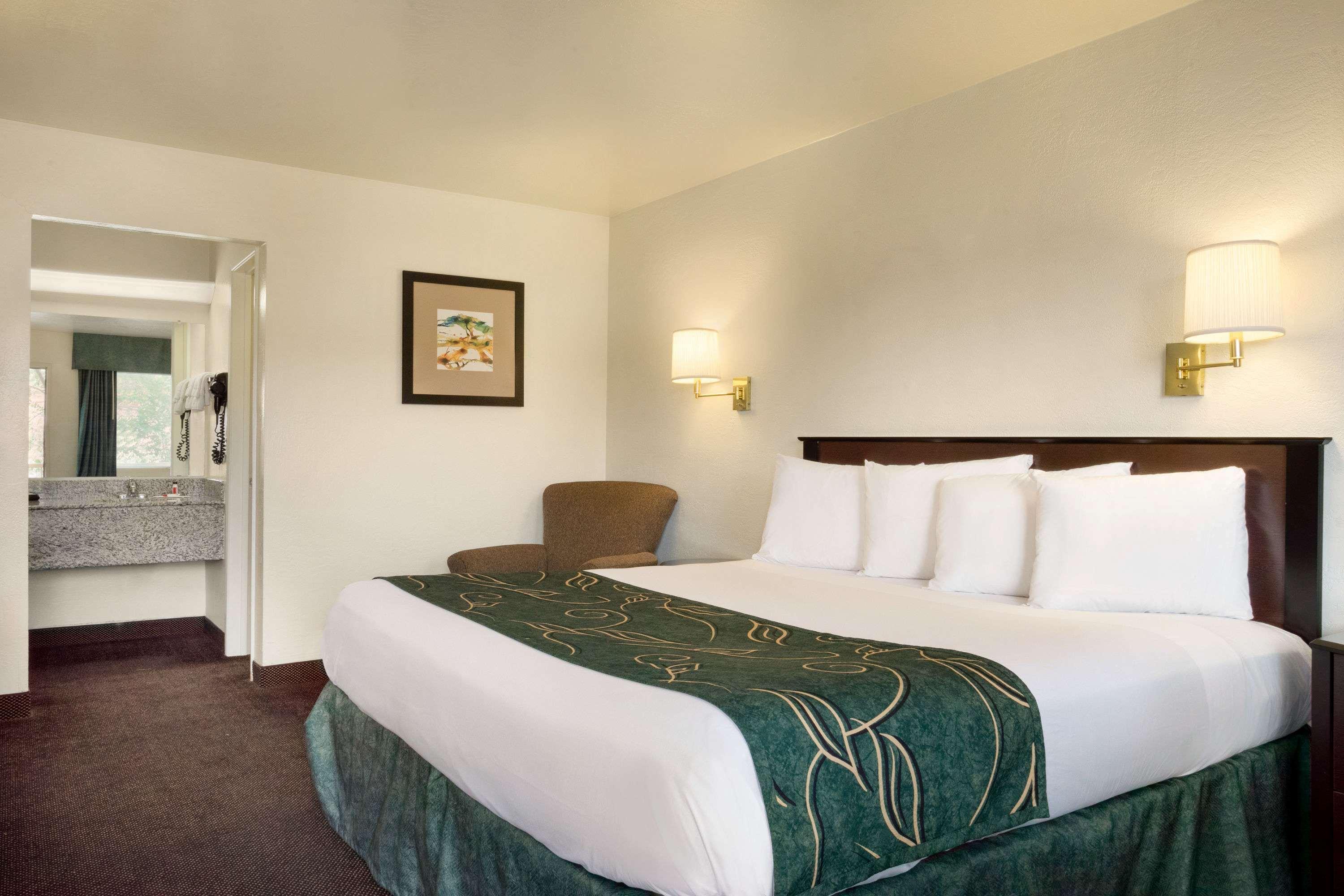 Clarion Pointe Winslow I-40 Ngoại thất bức ảnh