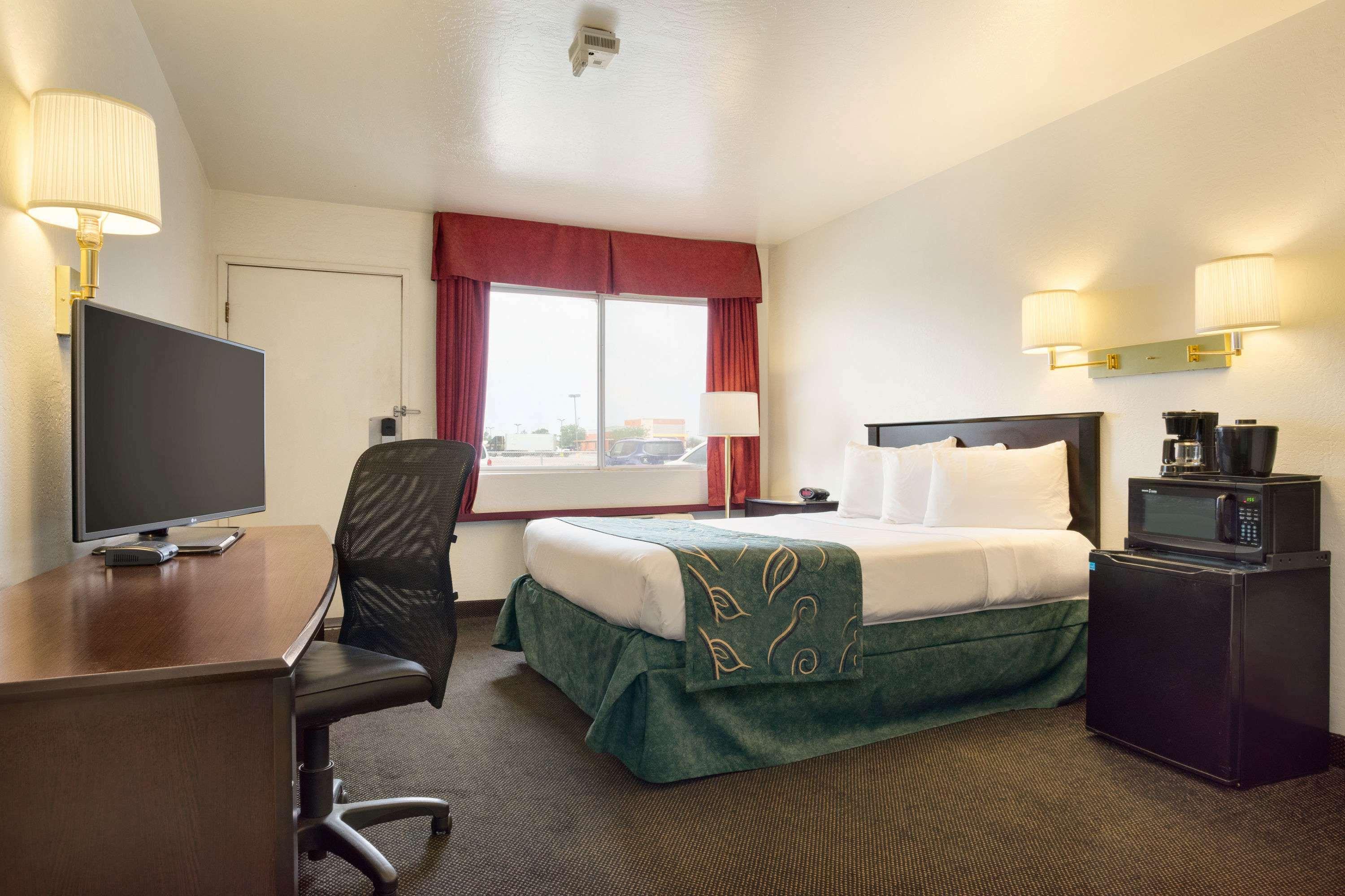 Clarion Pointe Winslow I-40 Ngoại thất bức ảnh