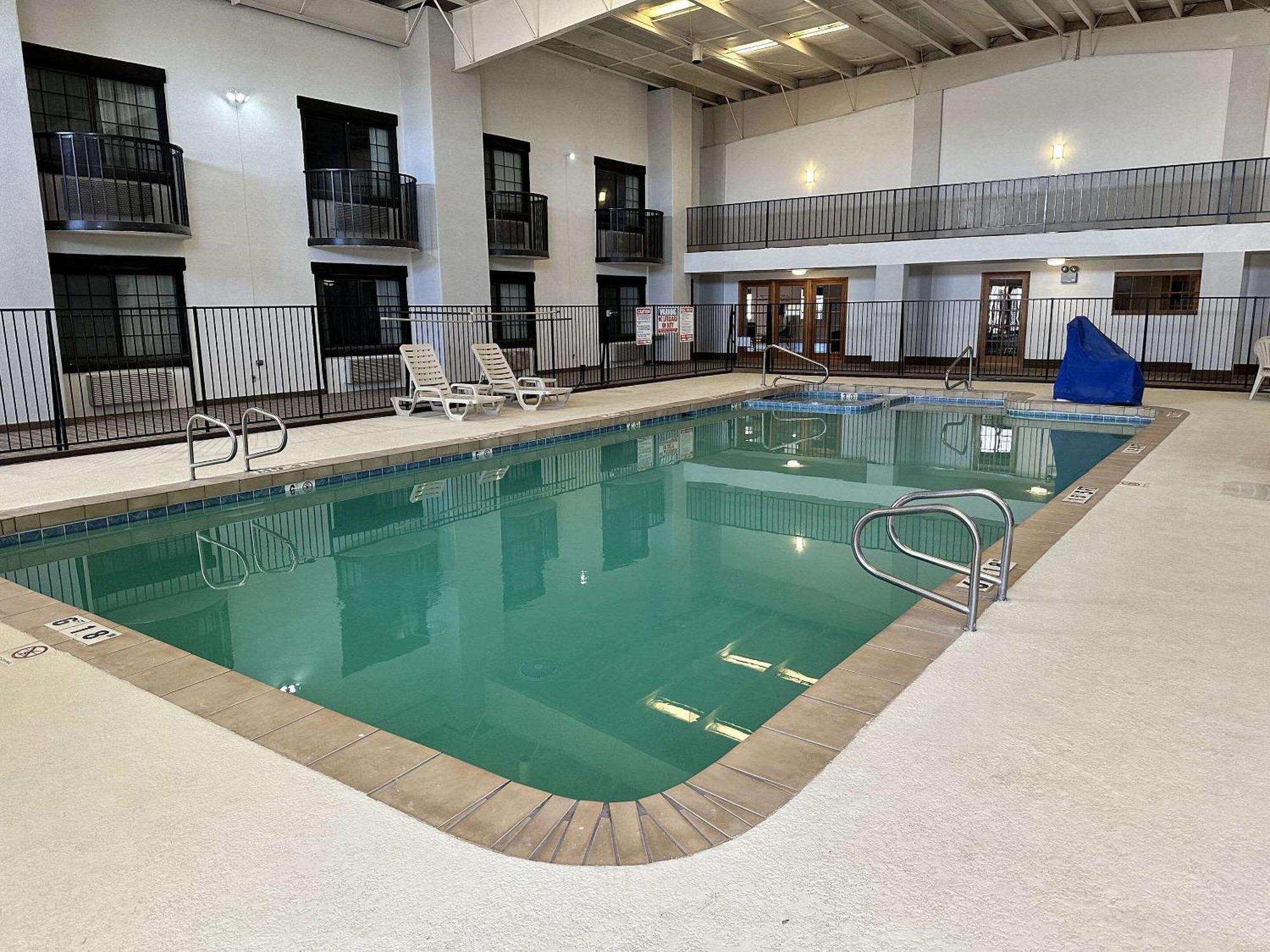 Clarion Pointe Winslow I-40 Ngoại thất bức ảnh